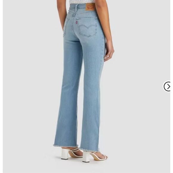 Levis 726 High Rise Flare   Size 32   NWT - Picture 3 of 5